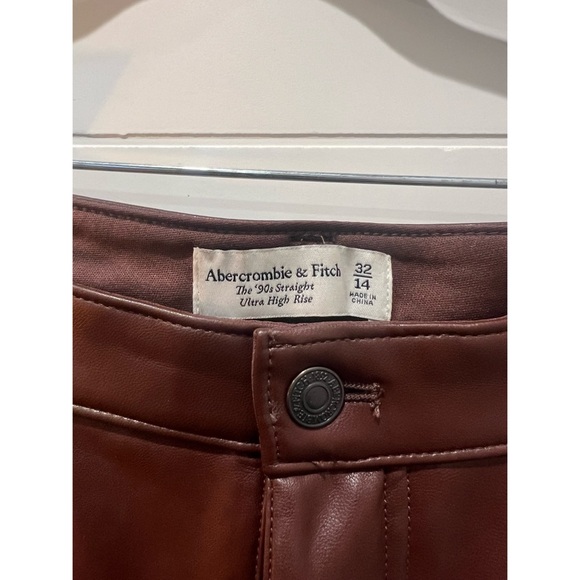 Abercrombie 90’s Brown Faux Leather Pants - Picture 3 of 4